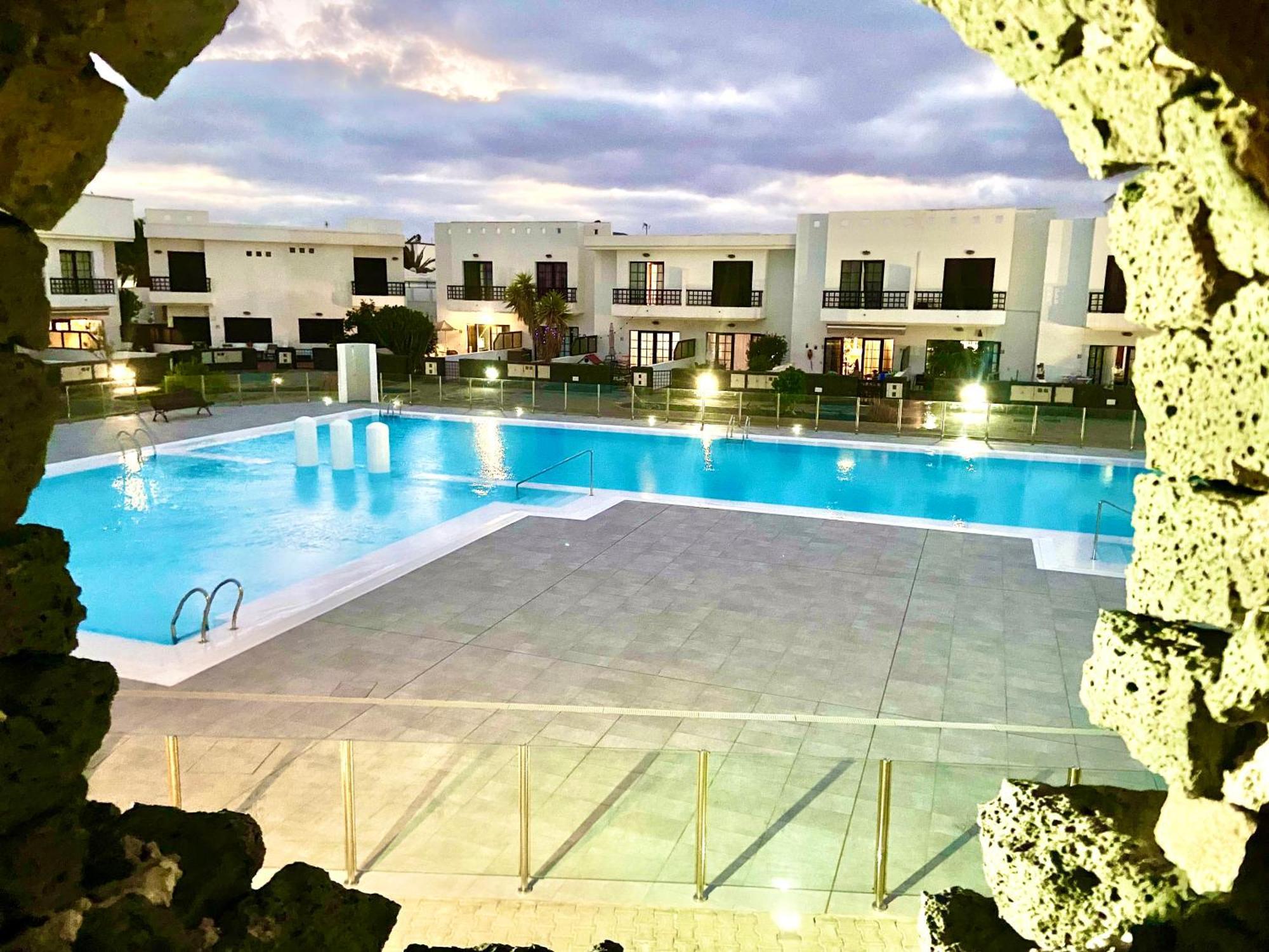 Casa Inma Las Piteras. Sol Y Agua Costa Teguise Bagian luar foto