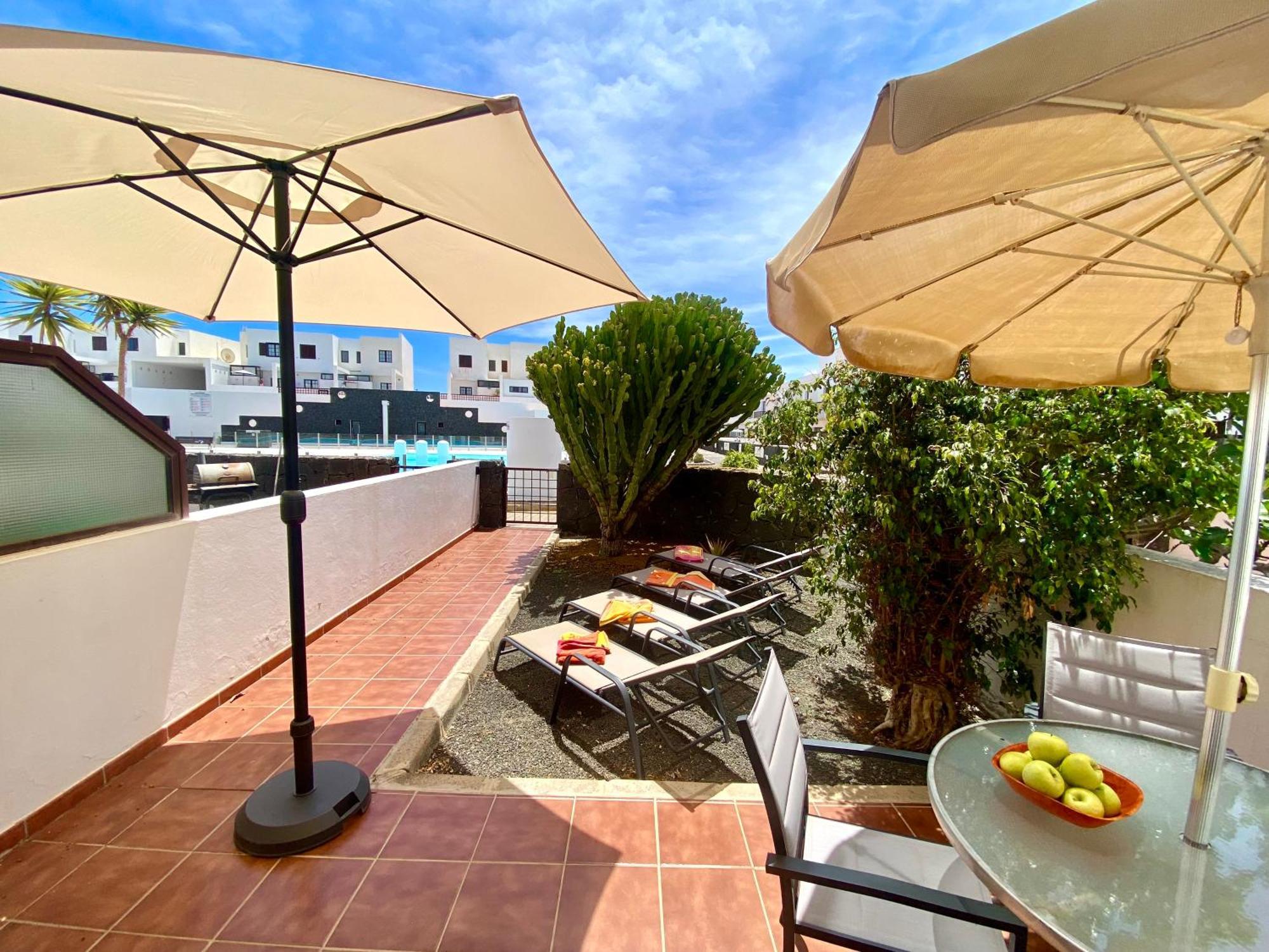 Casa Inma Las Piteras. Sol Y Agua Costa Teguise Bagian luar foto